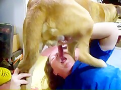 Horny chubby woman sucking deep dog - Animal xxx videos